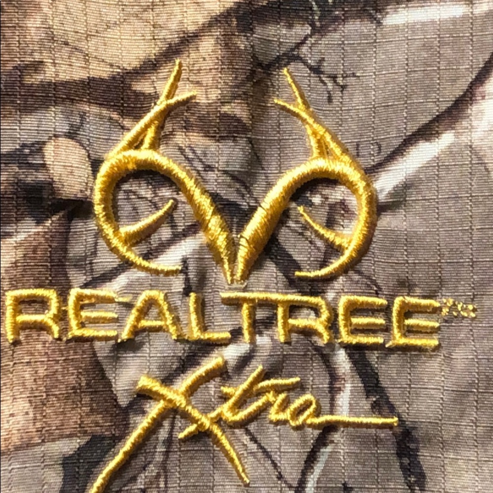 Realtree Xtra Camo SS Button Down Summer Shirt M